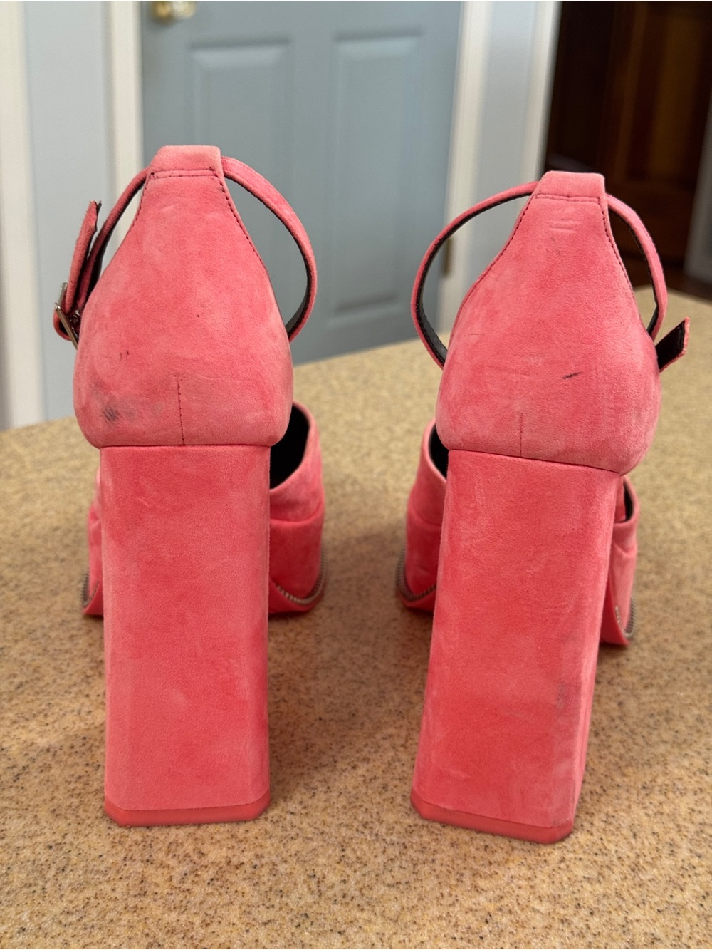 Gianni Bini Otten Pink Suede Ankle Strap Platform Heels 6.5 Fabric Zip - Picture 5 of 12